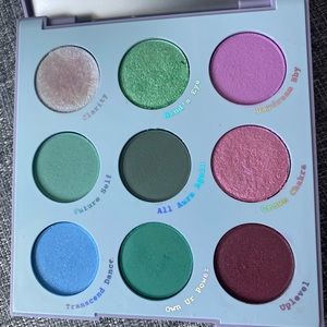 Colourpop In A Trance eyeshadow palette